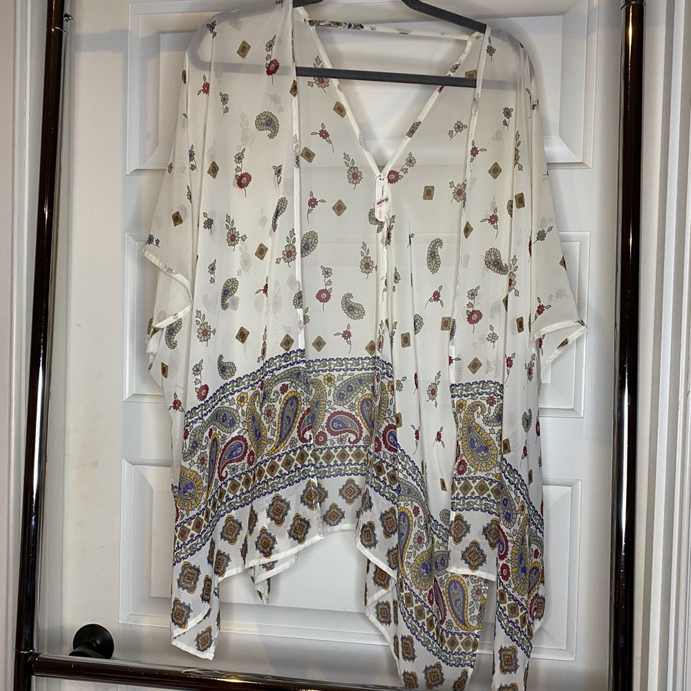 Flowy cardigan/kimono